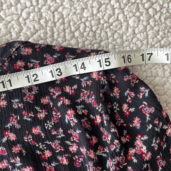 Xhilaration Womans Floral Tent Dress. Size Medium - Picture 11 of 14